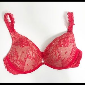 Victoria’s Secret Padded Bra